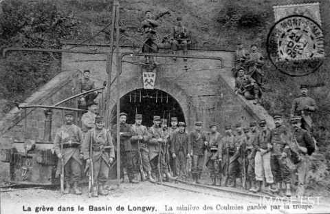 Minière des Coulmies gardée par la troupe (Mont-Saint-Martin)